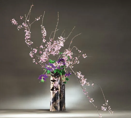 自由花のいけばな作品